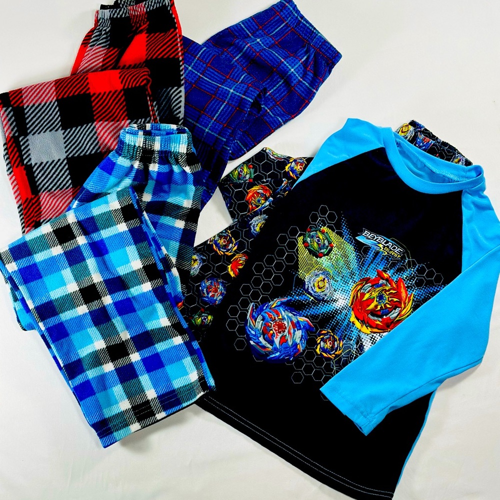 Boys’ pajamas bundle